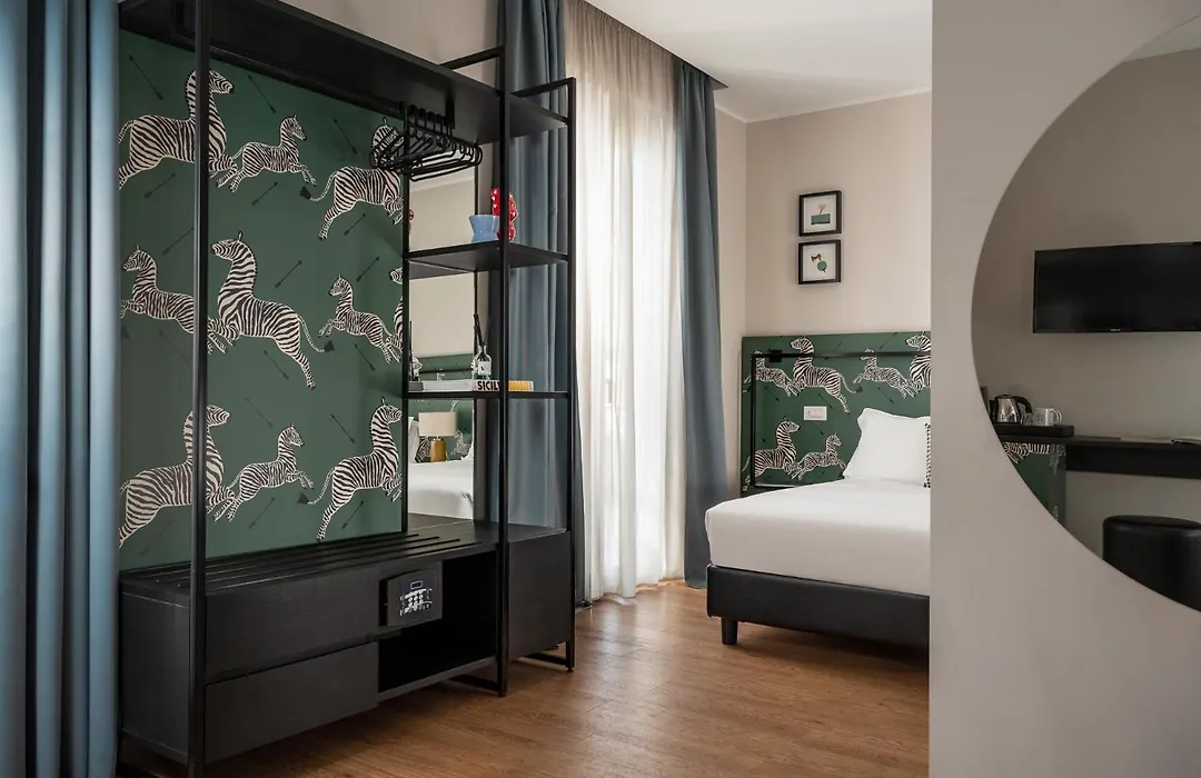 Hotel Vagabond-1